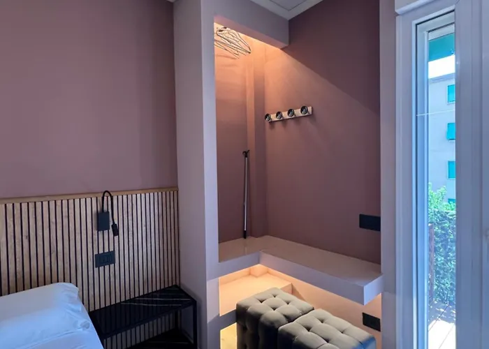 Πανσιόν Daisy Cinque Terre 4*